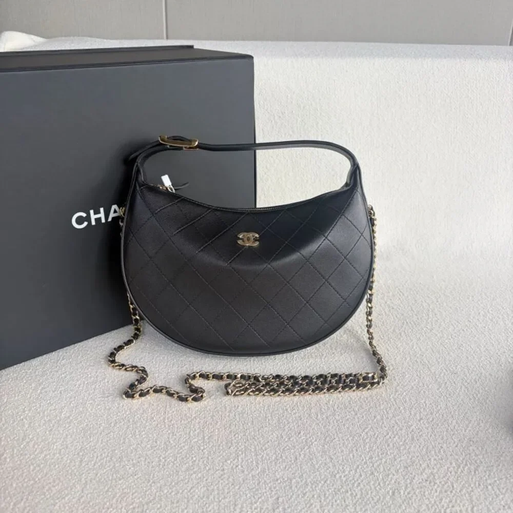 Chanel Women Pre-Loved Bag Brand New Condition